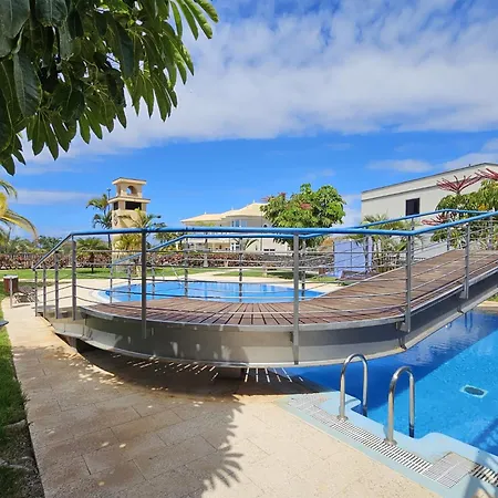 La Quinta Estacion * サンタ・ウルスラ